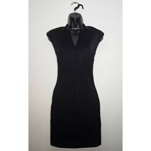 Ted Baker Women’s Little Black Dress Size 0 Cap Sleeve V-Neck Sheath Gold Zip Ba - Picture 1 of 7